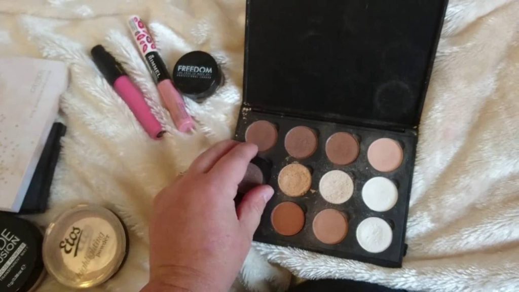 Adele inspired look ~ Blogging MiKa