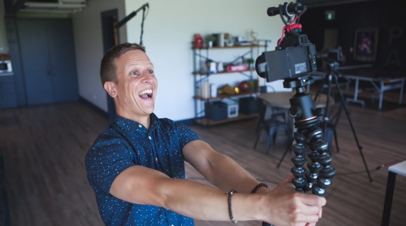 How A Millennial Pastor Uses Vlogging To Grow His Church | Pro Church Daily Ep. #121