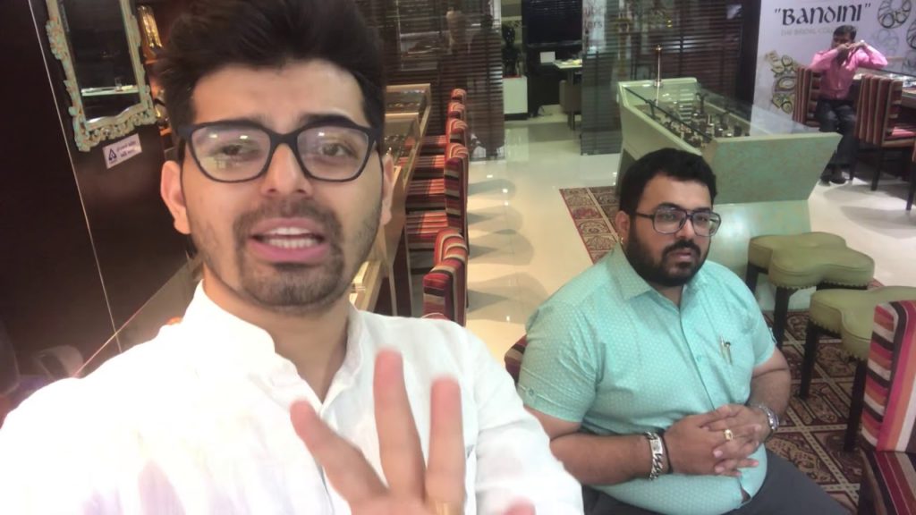 Tips for a successful RESTAURANT BUSINESS | Food Business Ideas | Rishi Gulati | Hindi