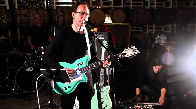 Wire (Live on Sound Opinions)