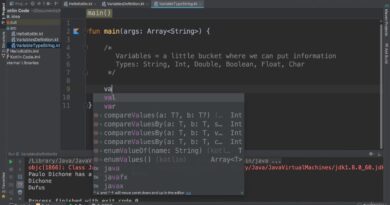 Kotlin Developer Masterclass - Build Android & Kotlin Apps : Kotlin Variable type String