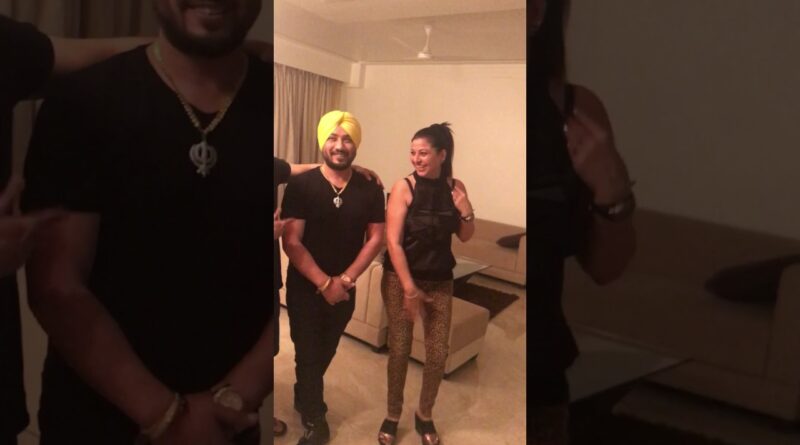 GKC at Mika Singh's New Home 1