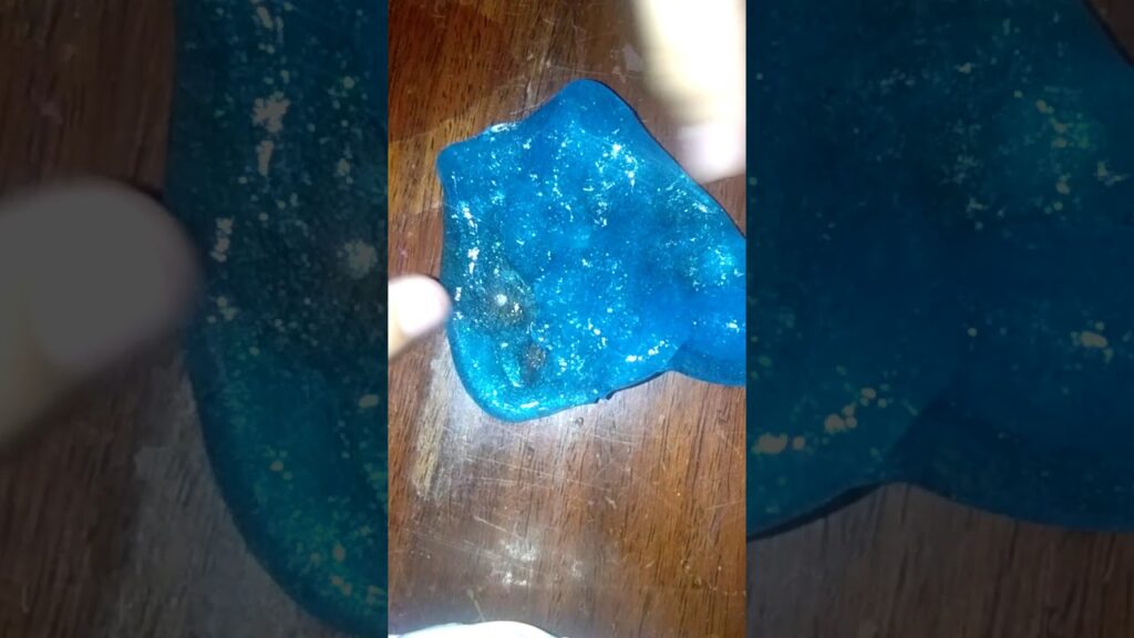 MY NEW GLITTER SLIME | Mika Clemeno 1