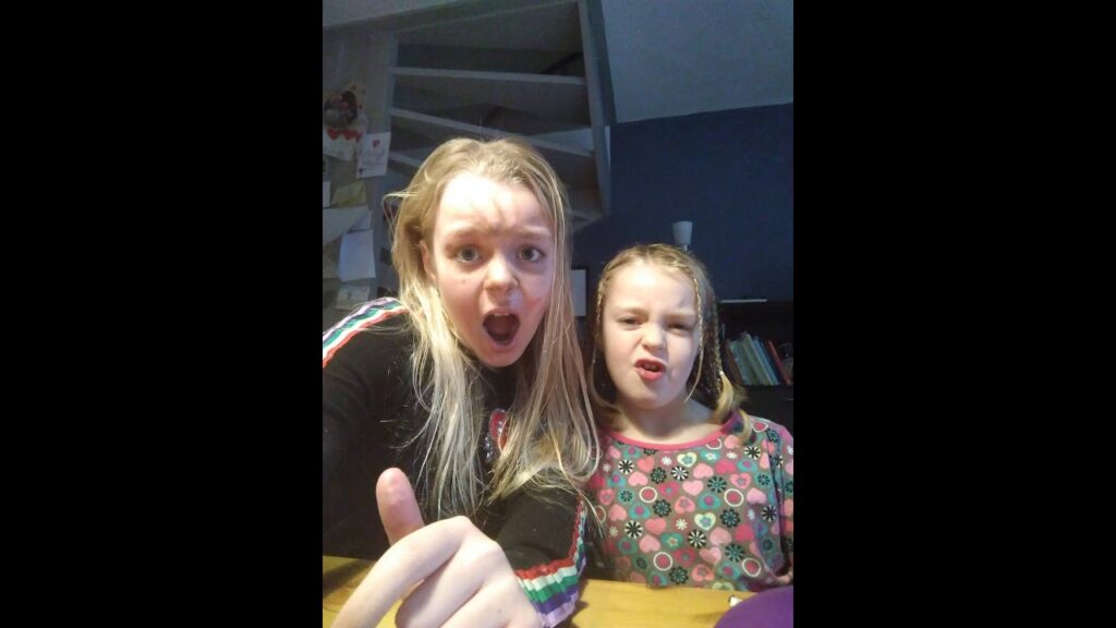 Lexi doet mijn make-up! 🤪🙀 1
