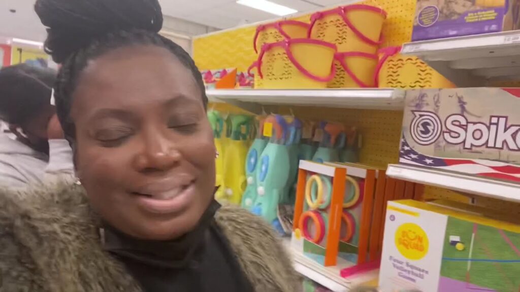 VLOG: TARGET CHIT CHAT WIT MY HOMEGIRL & LUNCH 1