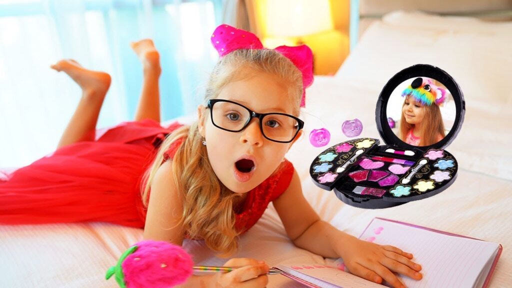 Diana аnd Kids Make Up Toys 1