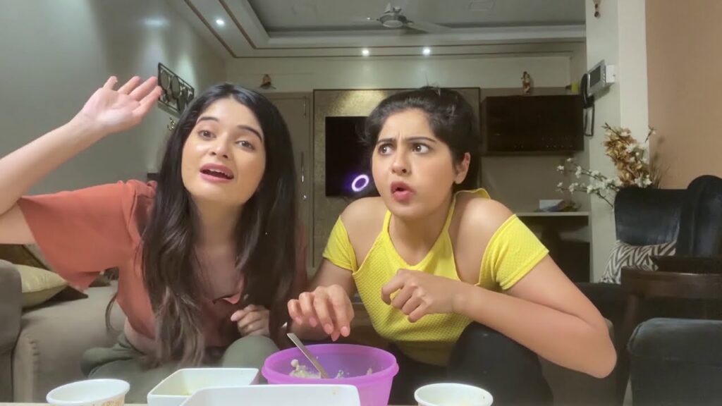 Guess who won the Famouuus Golgappa Challenge ?? 😋😋 1