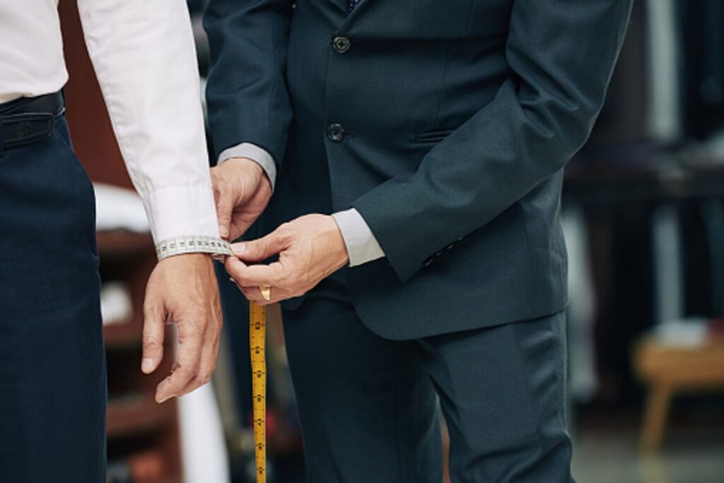 custom clothes manufacturer
