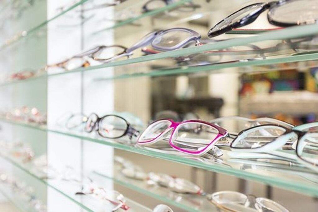 toric colored lenses