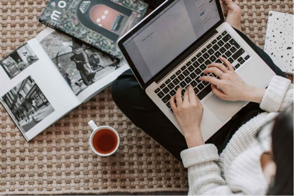 AI writing assistants
