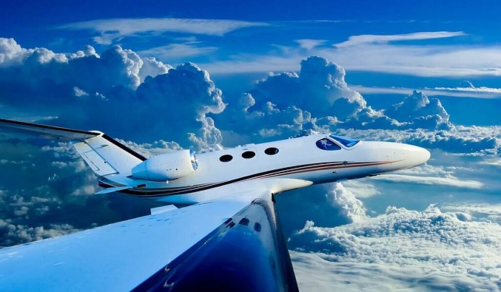 rent a private jet