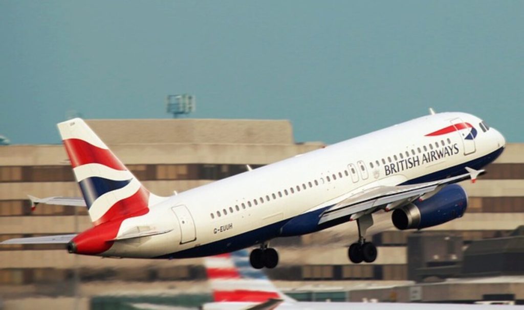 Understanding the Costs of Earning a Commercial Pilot License 1