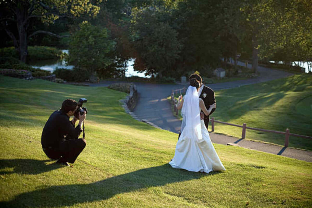 The Benefits of Choosing a Corporate Event Photographer