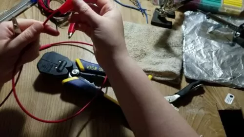 Constructing Mini Jumper Cables Whereas Video Running a blog: How I ended up full time in my classic motorhome!