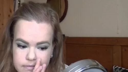 Tutorial: De basismake-up